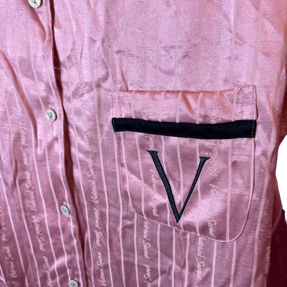 Victorias Secret Pajama Shirt Women’s Medium Pink Striped Button Up Silky top - Picture 8 of 9
